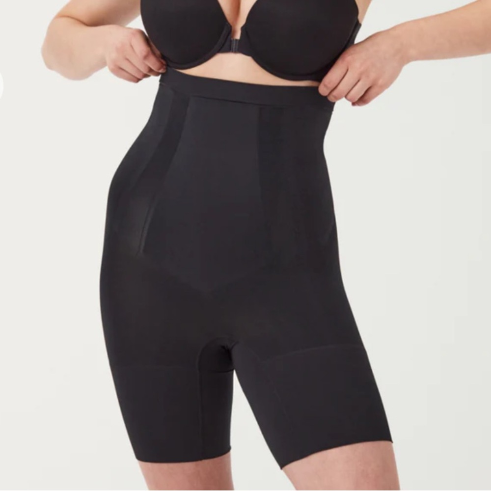 SPANX Black High Waisted mid thigh Short